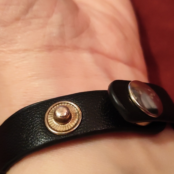 Leather bracelet - Picture 5 of 7